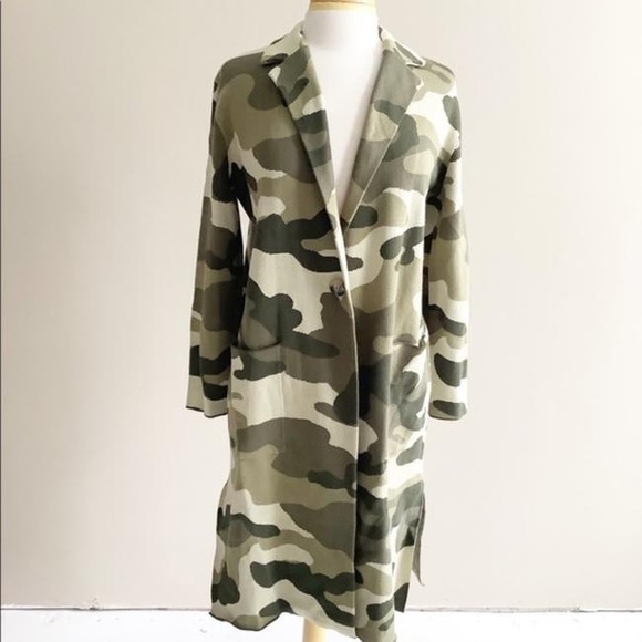 Anthropologie
Green S Maeve Camo Kieran Sweater Coat Cardigan - Picture 4 of 11